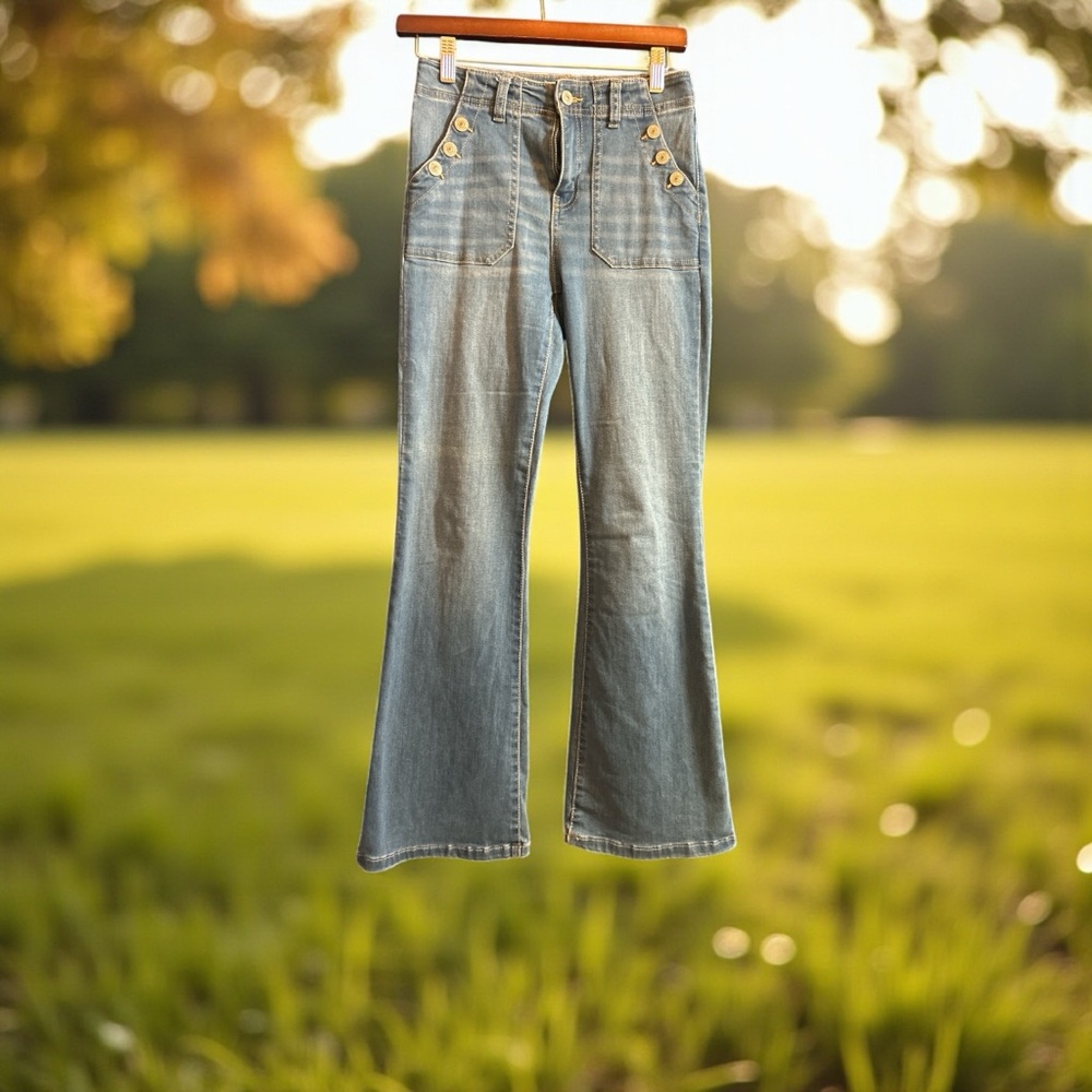 Chic Light Blue Women's Flare Jeans